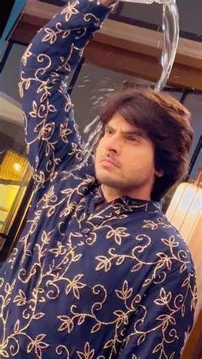 Rahil @zam | DOES IT EVEN NEED A CAPTION !!! #drama #paragkothari #actor #anupamaa #reels | Instagram