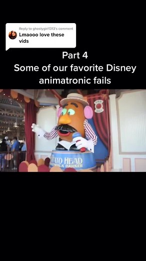 Replying to @ghostygirl1313 Disney animatronic fails. Cred. TPM via AlyssaT for Potatohead and MrBowling22 YT for Daisy. #disney #daisyduck #disneyparks #disneyworld #disneyland #toystory #disneytiktok #greenscreenvideo