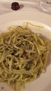 20K views · 426 reactions | It’s hard to video and eat at the same time, but I tried. Truffle Pasta, unbelievably yummy!!!!!!!! ❤️ | Lisa Robertson | Facebook