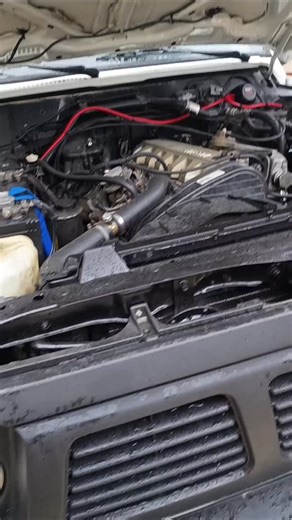 Update! Dual battery system in and wired! Despite many choices I went with the @vevor.official Dual battery system (not sponsored) I thought it was a great piece of equipment at a great price! All the same basic features as many other systems but way simpler and cost effective! Monday the build continues at @motorin4x4 🚀🚀 see you there! #y60 #nissanpatroly60 #4x4 | London Almida