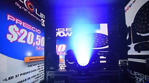 Móvil Wash con Zoom Eclipse 370 Precio par con case $20,500 55 9164 2182 Voltaje de alimentación 100-240V 50/60hz Led 37 piezas Cada uno de 10w RGBW Consumo 400w Horas de vida de Led 50,000 hrs Modos de control Dmx/ Automático / Audiorítmico / Master-Slave Canales dmx 16/36CH Dimmer 32 bits 0~100 Dimmer lineal Función Estroboscopico 1~30HZ Clasificación IP20 Ángulo Zoom 10°~60° grados Medidas 34*25*46cm Peso 14 kilos | AP Iluminacion