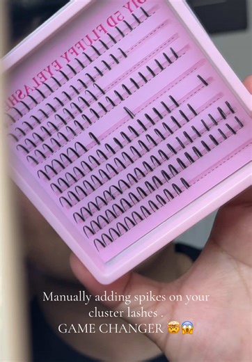 Transform Your Eyelash Game with Whispy Lashes