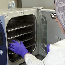 Video: Use of Electron Paramagnetic Resonance in Biological Samples at Ambient Temperature and 77 K