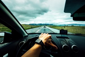 These Proper Hand Positioning Techniques for Safely Turning a Steering Wheel Could Prevent Serious Injury