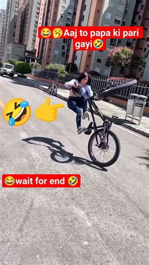 Girls😂 vs 🫅Boys Cycle Stunt Competition Challenge expriment #cycle #stunt #shorts #viral #trending