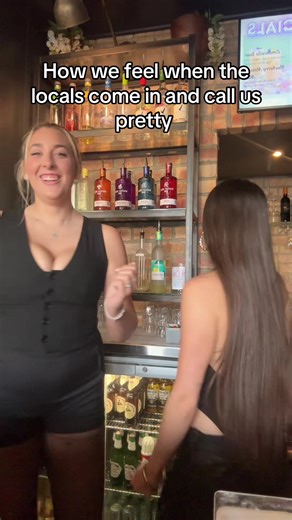 🥰🥰🥰 #trendin #bath #spirit #spiritbarbath #fyp #trendingtiktok #trendingtiktok #job #relatablecontent #barlife #manager #foryoupage❤️❤️ #tiktoks #funny #pretty #shimmy #twirl
