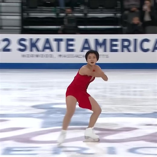 📺 What a performance! 🔥 Kaori SAKAMOTO (JPN) delivers a powerful Free Skate and takes home the 🥇 medal at Skate America 2022! 🇺🇸⛸ #GPFigure #FigureSkating | ISU Figure Skating