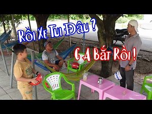 10 Rau & Ku Pon Playfully Borrow Be's Scooter for Sugarcane Delivery and Get Caught by the Police