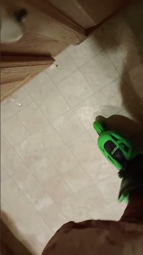 How to rollerblade for beginners