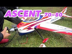 ラジコン飛行機を飛ばします。