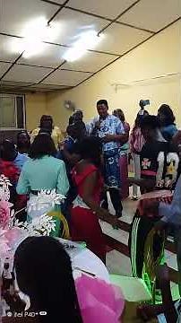 comment danser l'Assiko danse Bassa'a au Cameroun