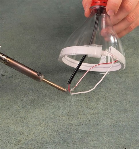 804K views · 2.5K reactions | Liquid insulation of cable connections | Crafty Panda How | Facebook