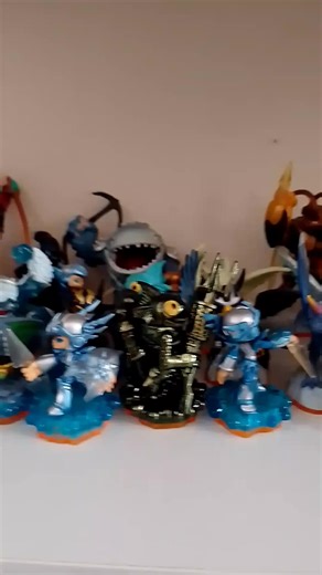 #f #f #skylanders #superchargers all my ingame verients magic element core power blue splat water element core Christmas dive clopa fire element core dark spit fire core dark bowzer light element core legondery astroblast earth element core steel plated smash hit undead element core fright full fieasta life element easter thrillapead
