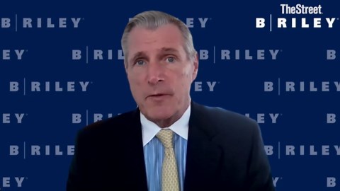 Veteran analyst reveals prime buying opportunities amid market selloff