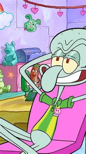 Squidward tries to enjoy ✨manager time✨ at Weenie Hut Jr.'s