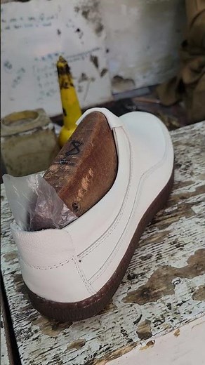 Pure handmade leather shoes manufacturing for man! step-by-step stitching tutorial