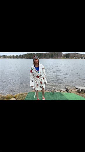 63 reactions · 7 comments | Cold plunging in honor of March being Colon/Rectal Cancer Awareness Month. Early detection and screening is absolutely necessary starting at the age of 45 with a colonoscopy. Get it done peeps! Happy Easter | Critter Sitters CNY | Facebook