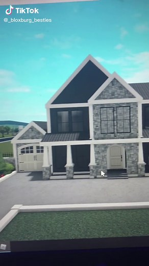 Medium Bloxburg House Exterior Build Tutorial