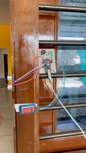 Arduino Smart Gate System 🤖 | Person Counter with Display #music #arduino #shorts