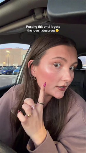 Transform Your Glow with Liquid Highlighter Tips