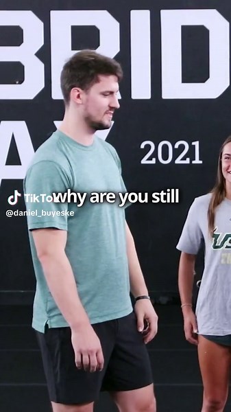 Cheerleader Stunt Compilation | Amazing Moves on the Field