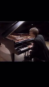 The Classical Channel on Instagram: "🎹🌟 Stanislav Bunin delivers an electrifying performance of Aufschwung (Soaring) in Tokyo, 1989 — the second piece from Robert Schumann’s Fantasiestücke, Op. 12 (1837). Like the Kreisleriana, this suite is steeped in the fantastical world of E.T.A. Hoffmann, especially echoing his Fantasiestücke in Callots Manier (1814). Aufschwung channels the fiery spirit of Florestan, Schumann’s passionate alter ego, and is marked Sehr rasch (Very fast). Bunin captures th