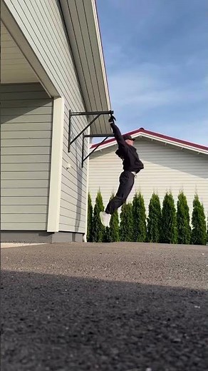 Wall mounted solution for pull ups, toes to bar, muscle ups and more #ryourogue