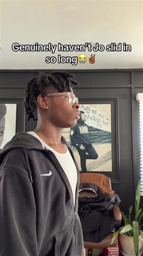 😭✌🏾 | Jo Slide