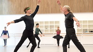 "It's like a watch. It wouldn't work unless the little wheels inside run correctly." Johnny Eliasen (former dancer and Ballet Master) returns to stage Harald Lander's Études, the challenging showstopper in our 70th Anniversary Gala. Don't miss the celebration next week at the London Coliseum: https://www.ballet.org.uk/production/70th-anniversary-gala/ | English National Ballet