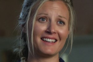 Carrie Anne Fleming death: Supernatural and iZombie star dies, aged 51 - AOL