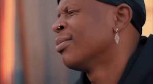 “BAYEKELE BAK’SHUTHE”: Thaifo Son, a Swati-born hitmaker is making waves on the internet with Badede amassing over 200 million views and 500,000 creations on TikTok. The song has garnered audiences from all over the world having peaked at number 126 on the Shazam Global Top 200 charts becoming one of the most Shazamed songs in the world. Other streaming milestones include: • Over 300k streams on Spotify • Over 100k streams on Apple Music • Over 300k streams on YouTube • 13 days on the Spotify Da