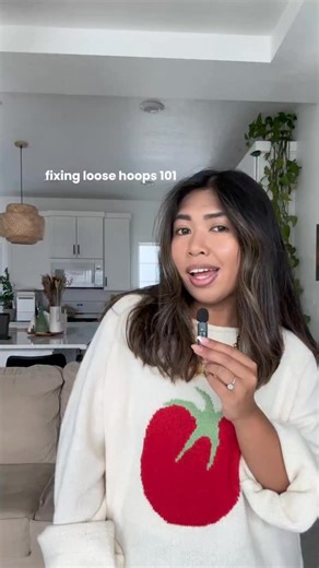 Got Cords Club as a gift? 🎁✨ Here’s a quick tutorial on how to adjust your hoop tension if needed 💖 Are there any other tutorials that would be helpful or questions you have about our jewelry? Tell us below, we’d love to help 🫶🏼 __________________________________________ #CordsClub #JewelryTips #HoopEarrings #FlatBackStuds #everydayjewelry | Cords Club