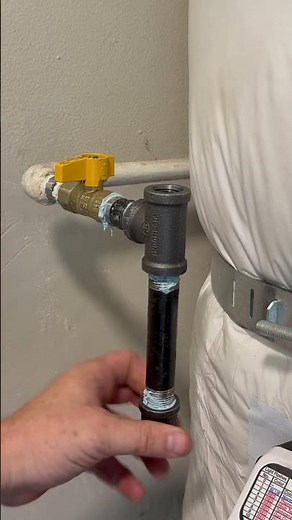 teflon tape? Pipe dope.? Teflon tape and pipe dope? One thing for sure use ‪@OateyCompany‬ #plumbing