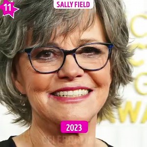 20 Iconic Stars of the '70s and '80s: Then vs Years Later | CelebRatings