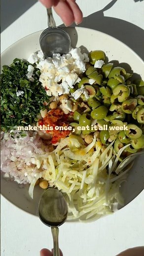 Spicy Feta and Olive Bean Salad