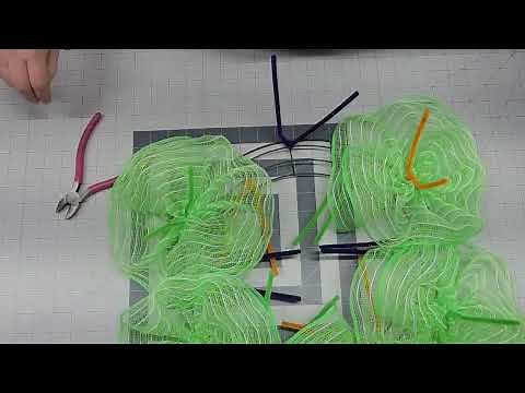 How to Make an Easter Pancake Wreath Tutorial