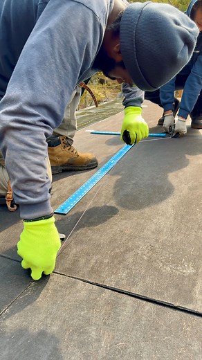 Toronto Roofing 🏗️ on Instagram: "Prepping & installing island cottage roof #roofing #toronto #torontohomes #torontobuilder #torontoroofing #renovation #luxuryhomes #buildersofinsta #roofersofinstagram #asmr"