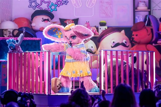 The Masked Singer on Instagram: "Five new masks = five sensational performances! 👏 Catch #LeWhoWhoMask, #HighVoltageMask, #OwlMask, #EggplantMask, and #CallaLilyMask on tonight's new episode of #TheMaskedSinger!"