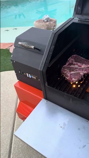 Yoder 640, T-Bone, Steak, Direct Fire, Pellet, Smoker, Orange, Competition, Cart