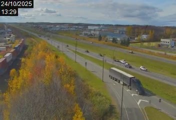 Train heading East detected on camera NEW -- Aut. 20 (westward) at halte de la Chaudière-Appalaches (km 309) [4037] on 2025-10-24 at 13:30:42. Camera location: https://www.openrailwaymap.org/?style=standard&lat=46.69573&lon=-71.303072&zoom=17 | Automated Train Sightings