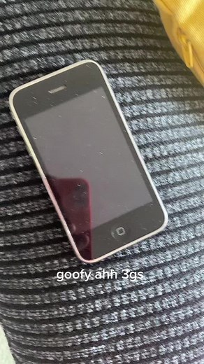 kyro (@kyro_x3)’s videos with goofy ahh phone spongebob - Windows System Software