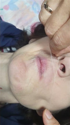 Face threading close-up: clean, precise handwork | By Leyla