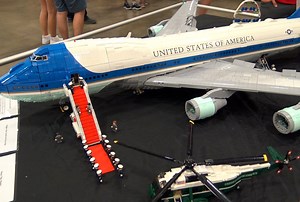 453K views · 8.2K reactions | Huge LEGO Air Force One with Amazing...