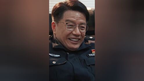 藏锋_老同志轻敌了！看似帮忙实则给对方挖坑_电视剧