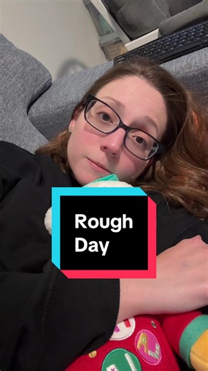Can you tell it’s been a rough day?! Some days with an ostomy are just not easy at all and it can be so unpredictable. #ileostomy #ostomybaglife #ostomy #ostomyawareness #ileostomybag