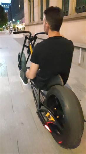 How difficult is it to ride a chopper bicycle? And more importantly… how comfortable is it? 😄 Here’s Mr. Przemysław Żukowski cruising around on his handmade chopper bicycle, answering those questions! A truly unique build featuring motorcycle wheels and an awesome, eye-catching frame design 🛠️🔥 Bold, different, and full of character! Would you ride something like this? 👀👇 Drop a comment and let me know! 🚲🔥 #fblifestyle #custombike #bikelife | BK42 Cycles