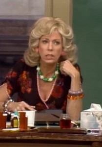 The Carol Burnett Show S11:E11 - The Carol Burnett Show: S11 E11 - Bernadette Peters