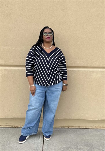 When a $6 find feels like a luxury ✨ Talbots sweater—elegant, cozy, and made for pearls 🤍 Outfit Deets Sweater:@Talbots @Goodwill Industries Intl. Jeans: @target Oxfords: @Cole Haan #OOTD #OutfitInspo #StyledWithPearls #CapsuleWardrobe #EverydayElegance