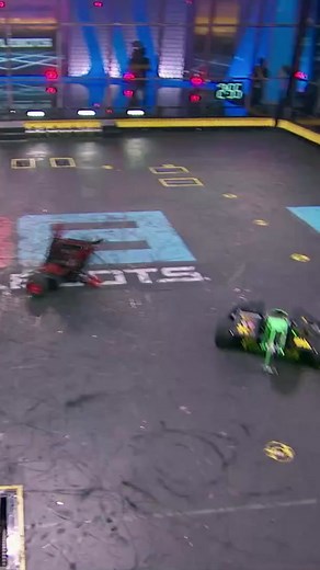 Like and follow for the SloMo replays : ) and watch #BattleBots Thursdays 8p on @discovery and streaming on @discoveryplus