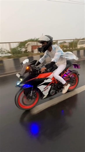 KTM RC 390 modified🩵